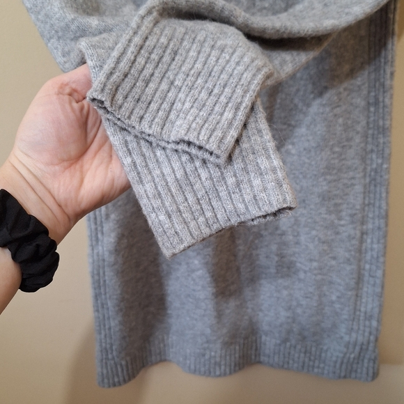 Wearing Your ❤️ On Your Sleeve Sweater Dress Acrylic Polyester Alpaca Blend - Picture 3 of 5